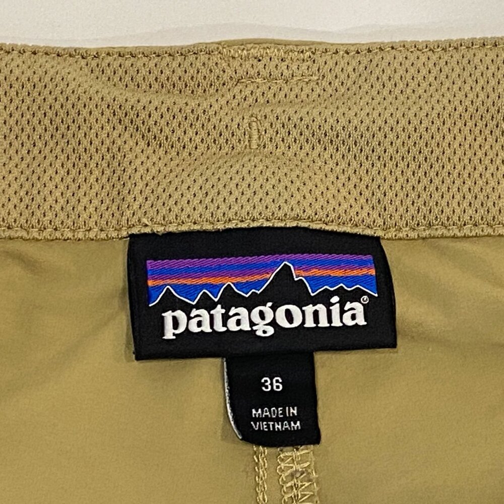Patagonia Cargo Pockets Mens Size 36 Nylon Khaki Hiking Fishing Quick Dry - Picture 3 of 7